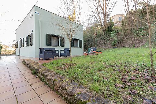 Acogedora casa en Sant Daniel