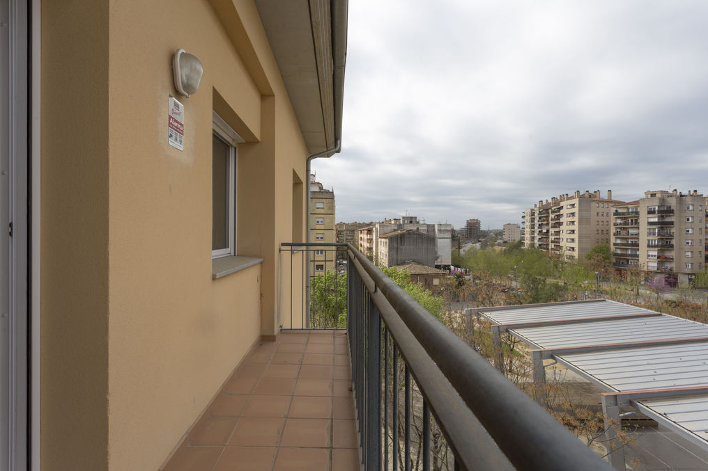Dúplex en venda a Santa Eugènia, Girona