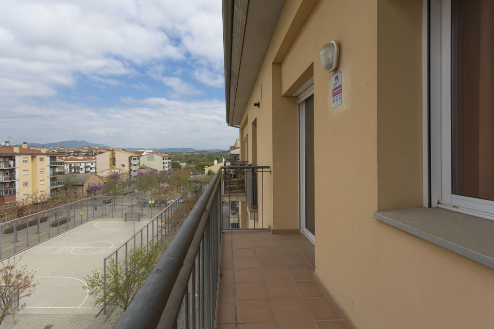 Dúplex en venda a Santa Eugènia, Girona