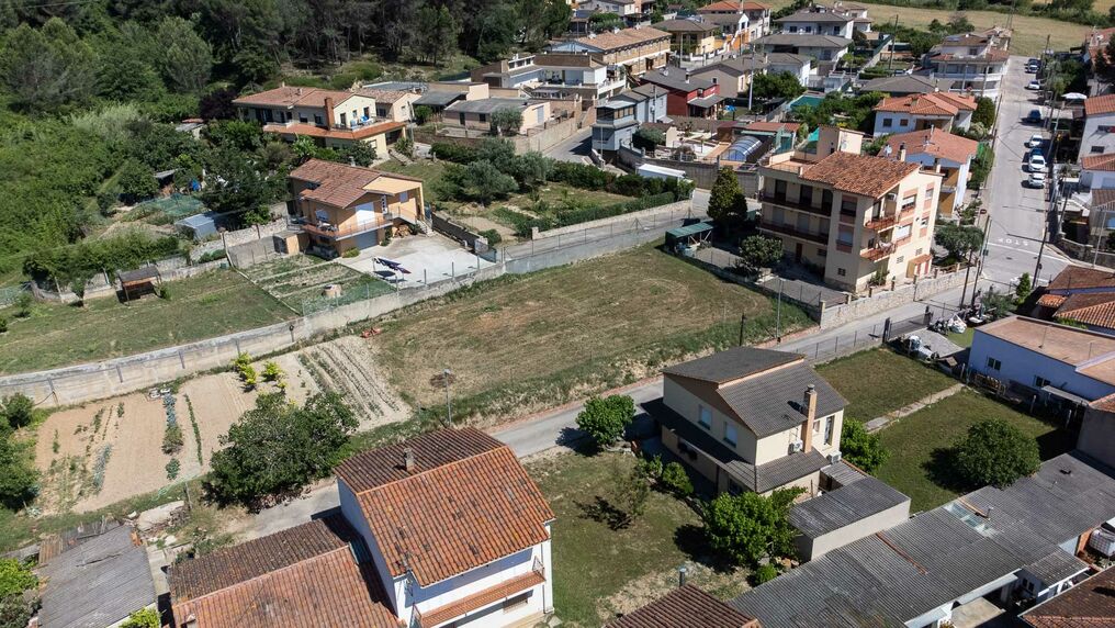 Parcel·les a 10 minuts de Girona