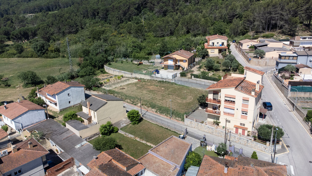 Parcel·les a 10 minuts de Girona
