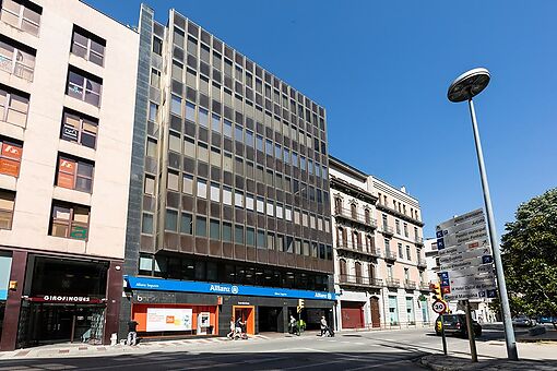 Oficina en el centro de Girona